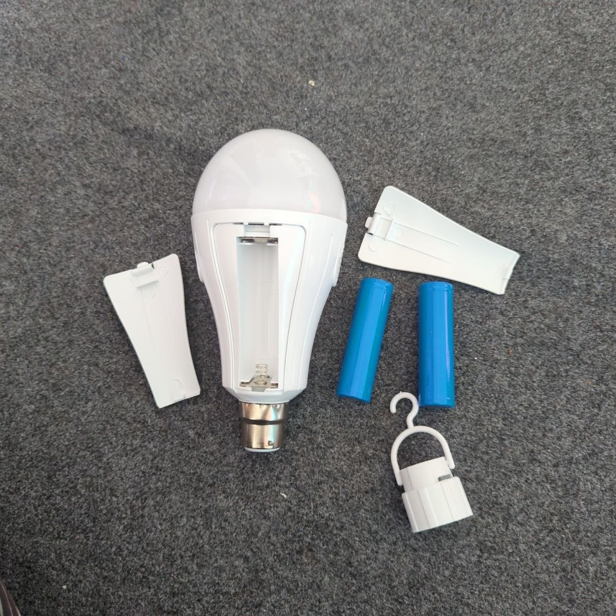 Double Battery AC/DC Rechargeable LED Light 20WATT, 3 to 4 hours