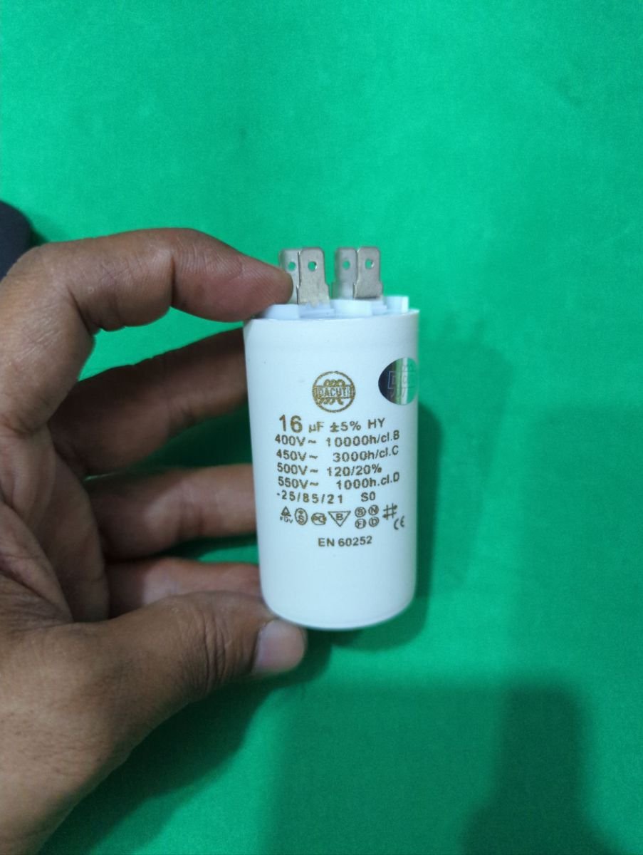 Pump Motor Starting Capacitor 16 UF Motor Capacitor Pump Capacitor 16 Uf

550vac Submersible Pump Capacitor