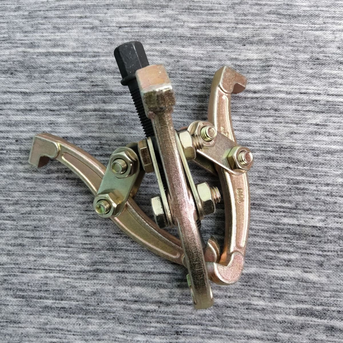 4inch fan bearing poller remover
